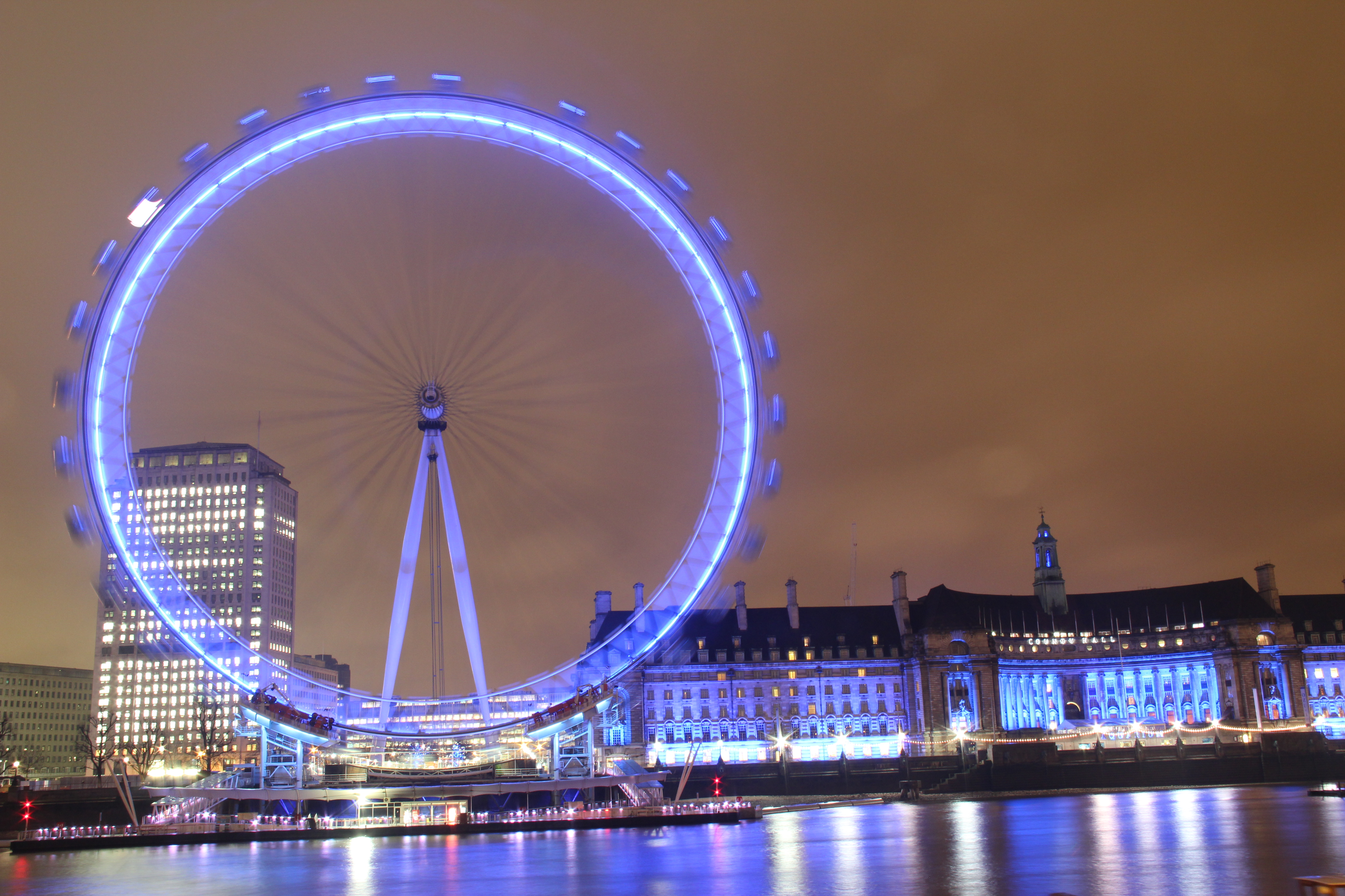 2 london eye