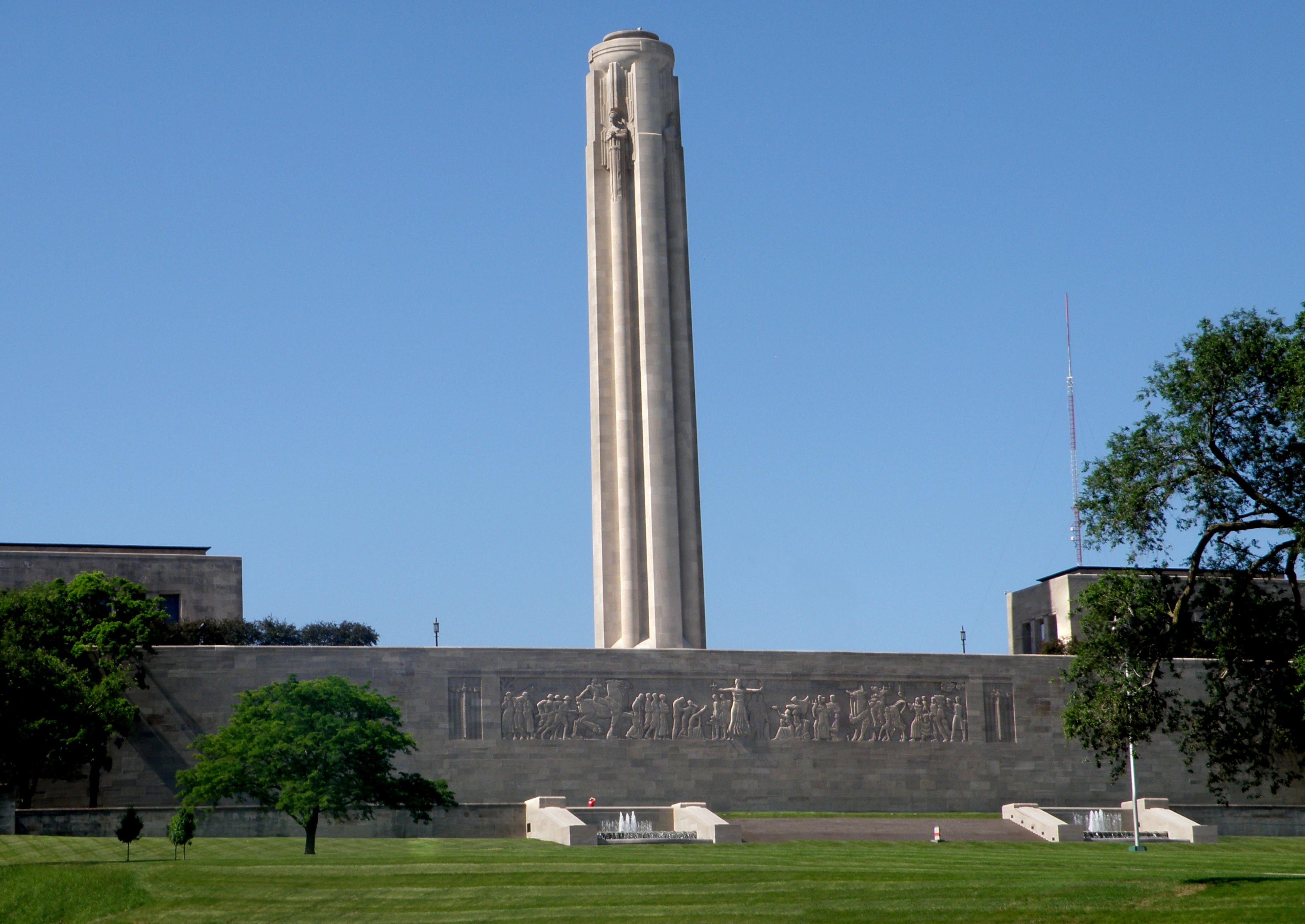 liberty memorial frieze