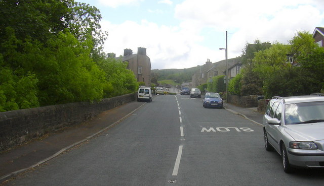 File:Padiham Road - geograph.org.uk - 1350332.jpg