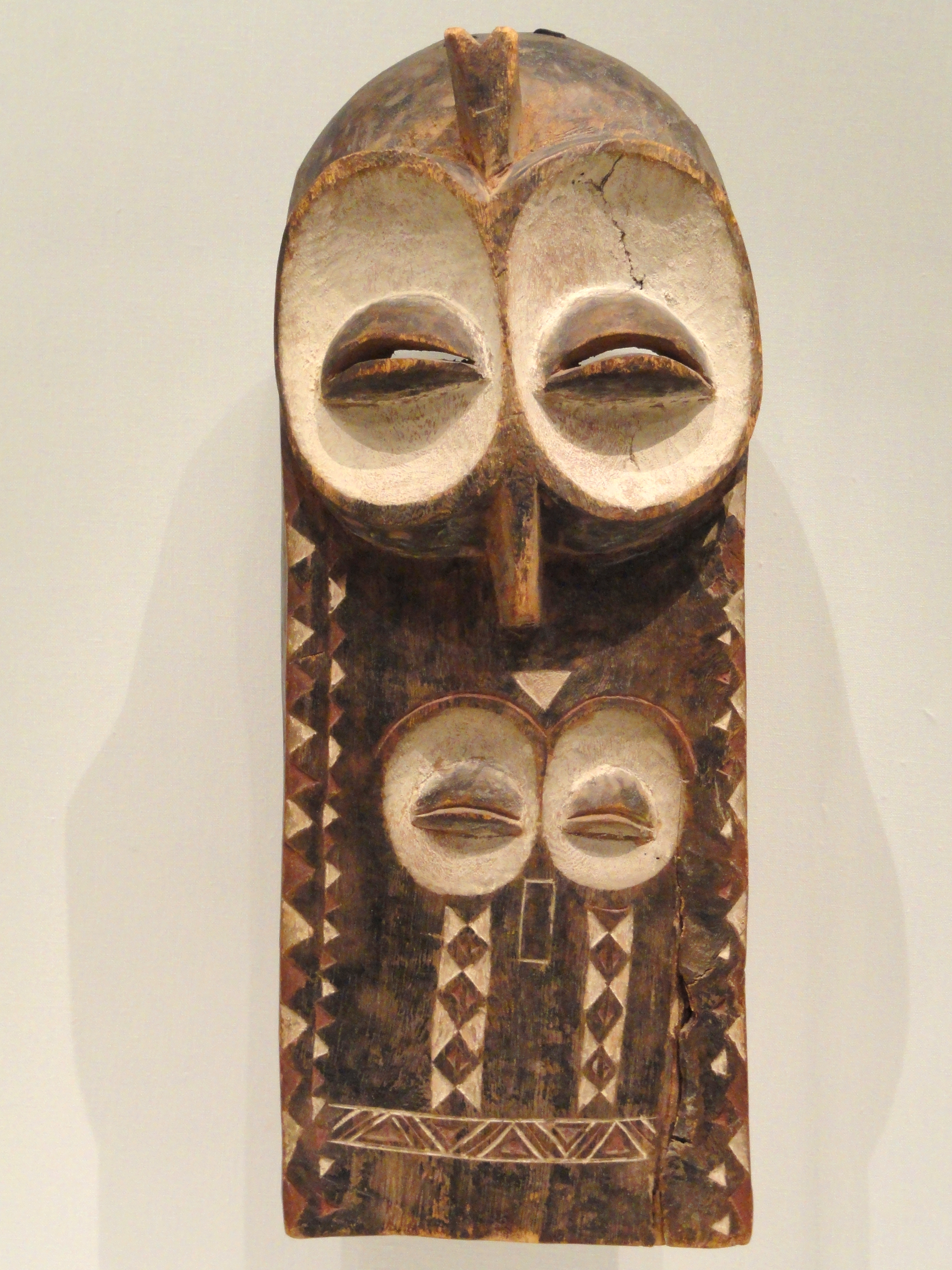 File:Plank Mask (Emangungu), possibly early 1900s, Central ...