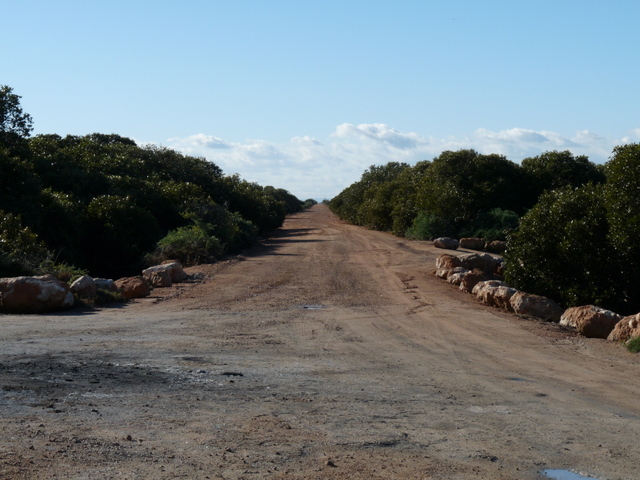 File:Pt. Gawler Rd.JPG