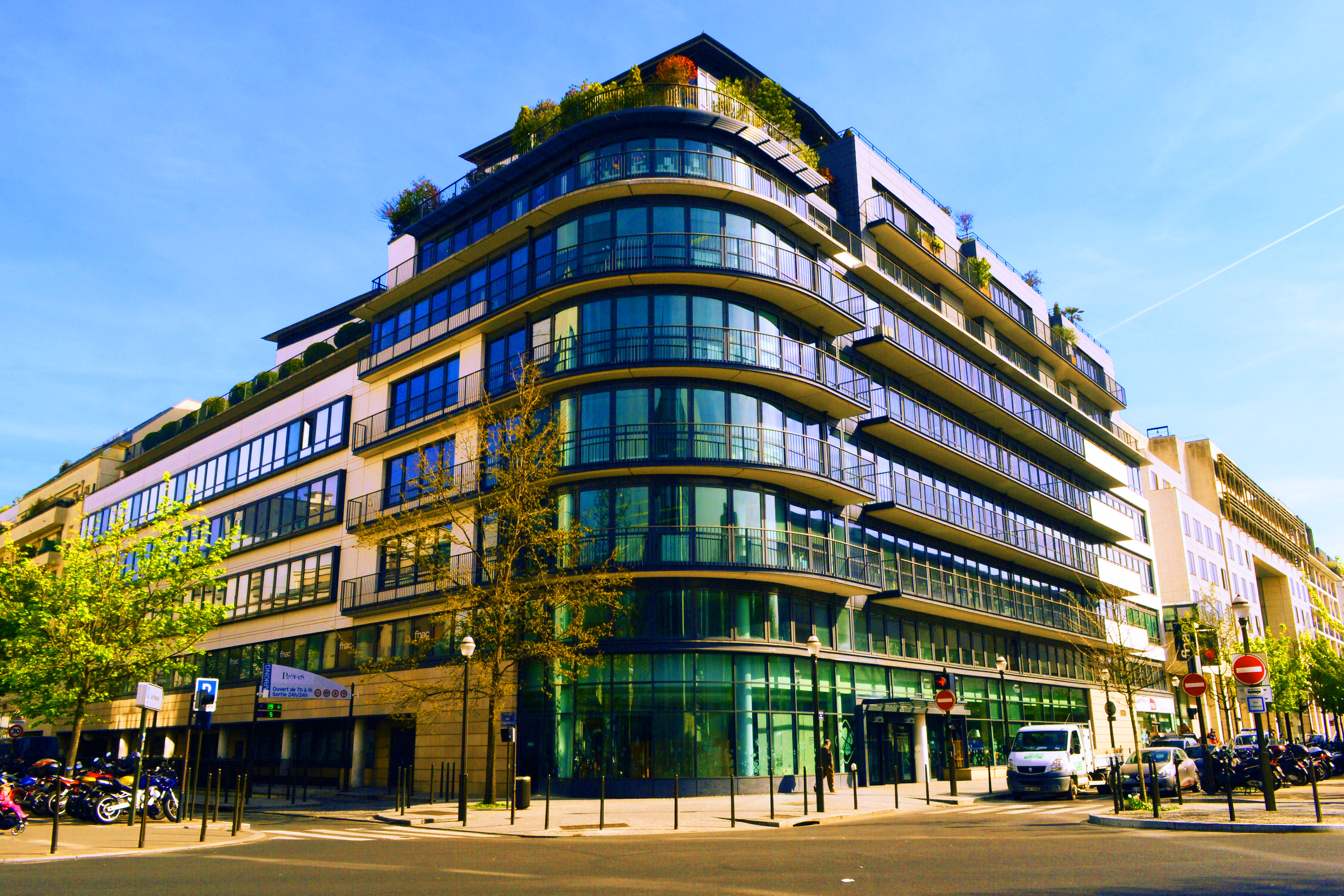 File Si ge social de la FDJ Boulogne Billancourt.jpg Wikimedia