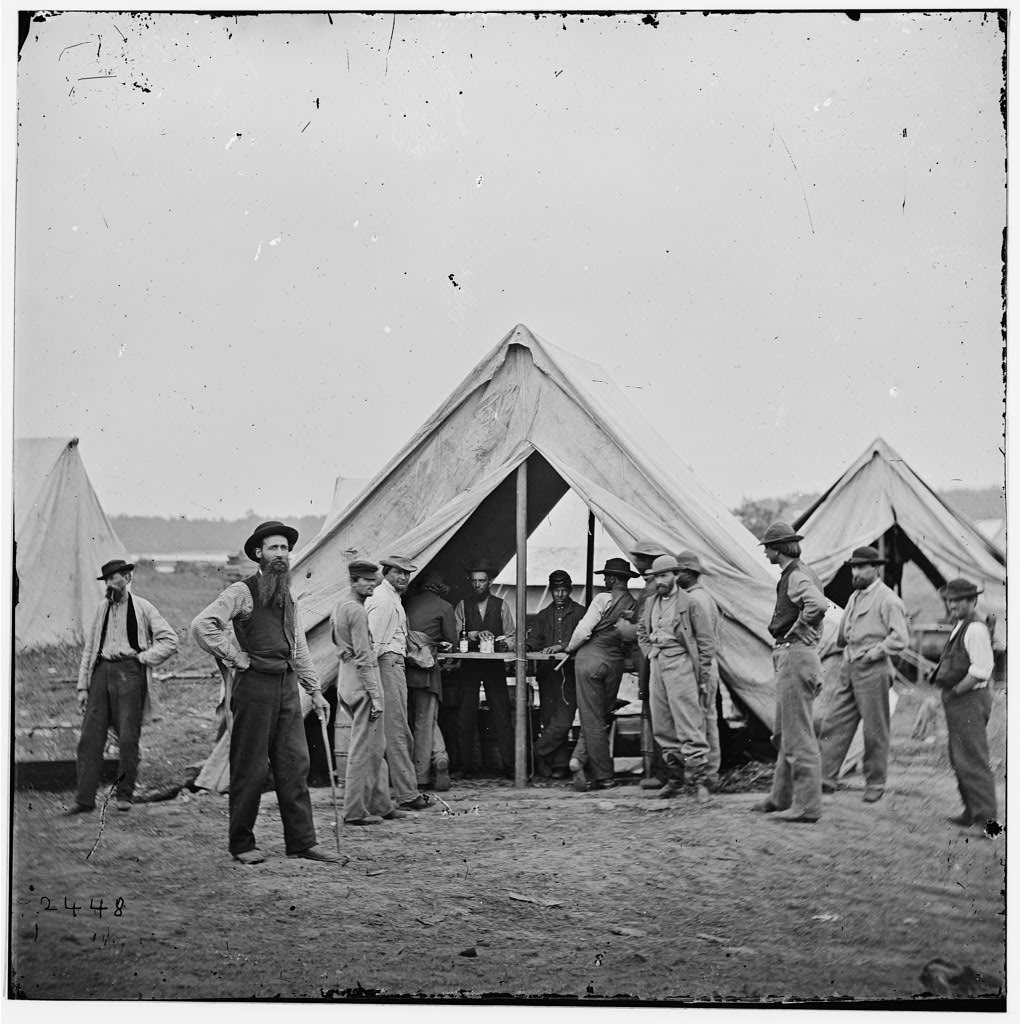 File:Sutlers tent petersburg 01730v.jpg - Wikipedia
