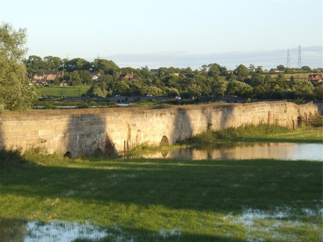 File:Swarkestone Causeway - geograph.org.uk - 478940.jpg