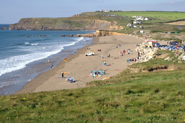 File:The Northern Beach on Widemouth Sand - geograph.org.uk - 1494895.jpg