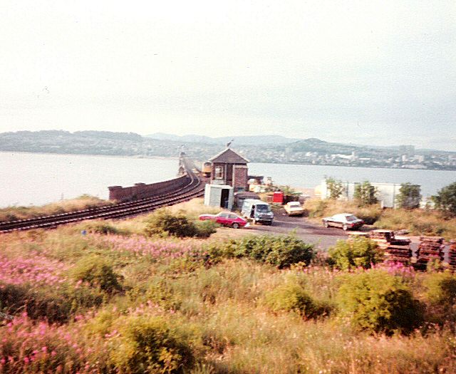 File:The Tay Bridge - geograph.org.uk - 993819.jpg