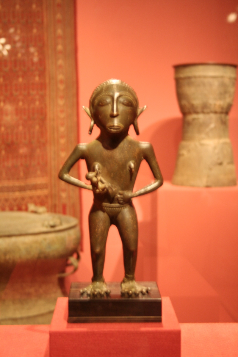 File:WLA haa Maternity Figure Borneo ca 200 BC.jpg - Wikimedia Commons