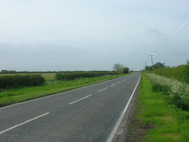 File:A165 Towards Beverley - geograph.org.uk - 1307974.jpg