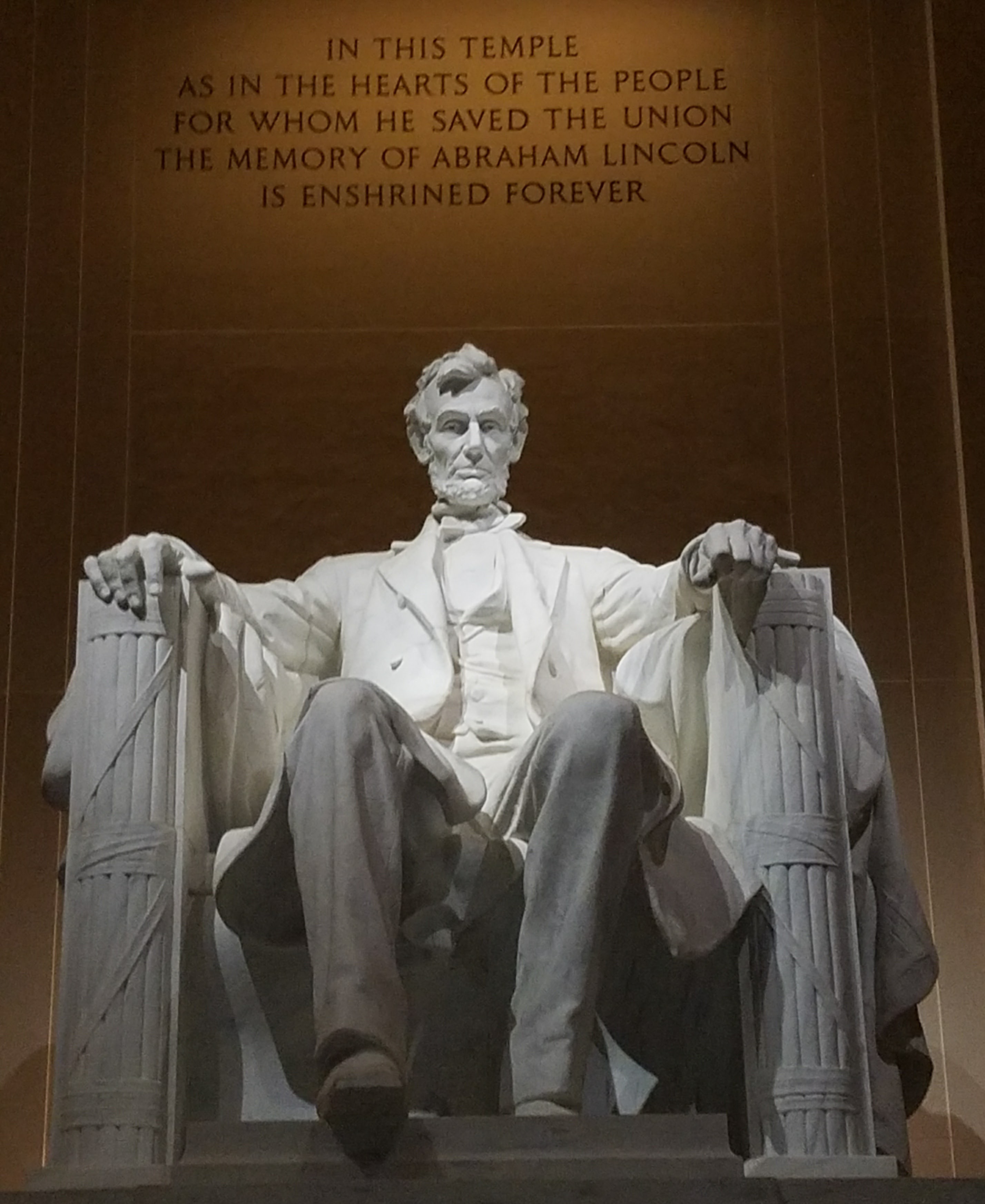 File:Abraham Lincoln v4.jpg - Wikimedia Commons