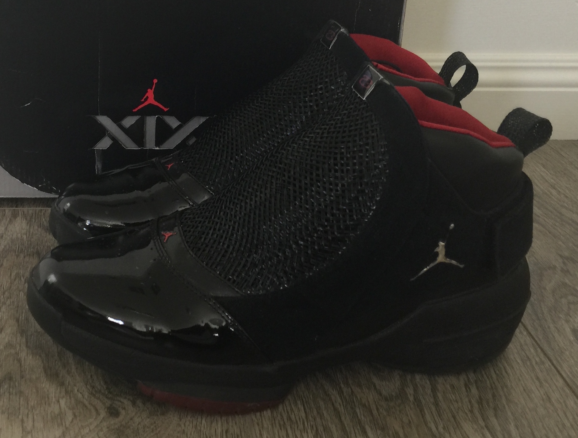 File:Air Jordan XIX, (Black Mamba 