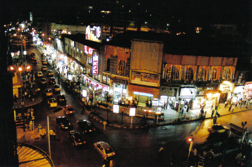 جمال شوارع وبحار الاسكندرية Alexandria_at_Night