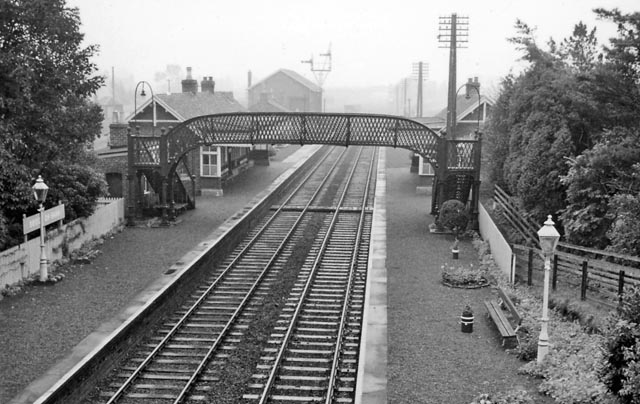 Bridge of Earn railway station