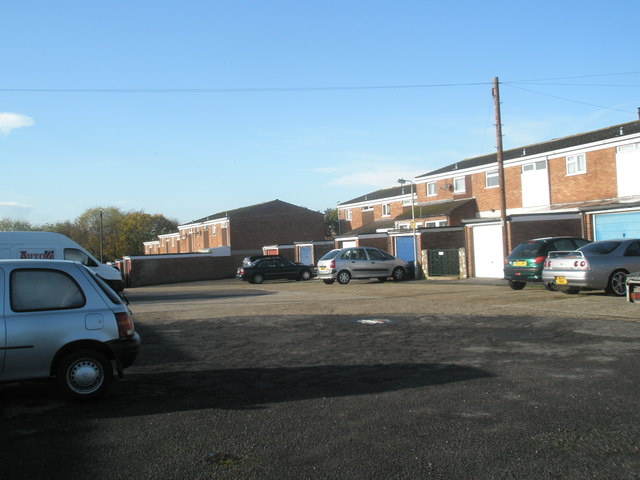 File:Cars parked behind Chalcot Lawn - geograph.org.uk - 1571916.jpg