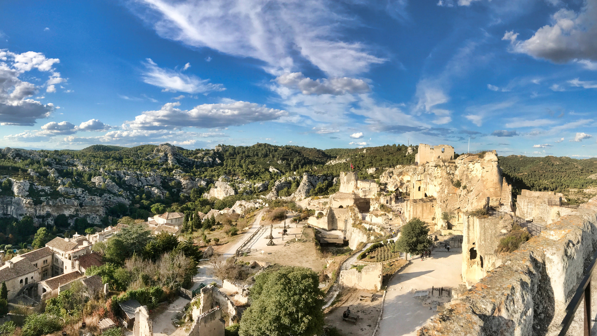 File Chateau Des Baux De Provence 228625631 Jpeg Wikimedia Commons