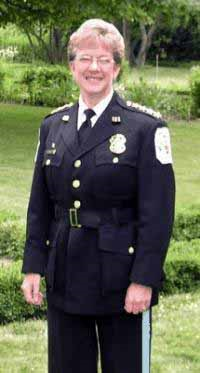 Şef Teresa Chambers, U.S. Park Police.png