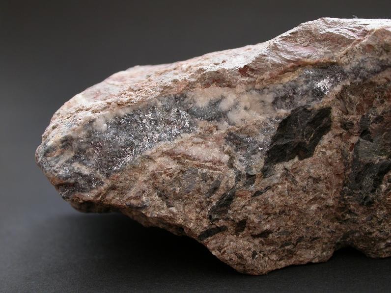 File:Clausthalite-184256.jpg