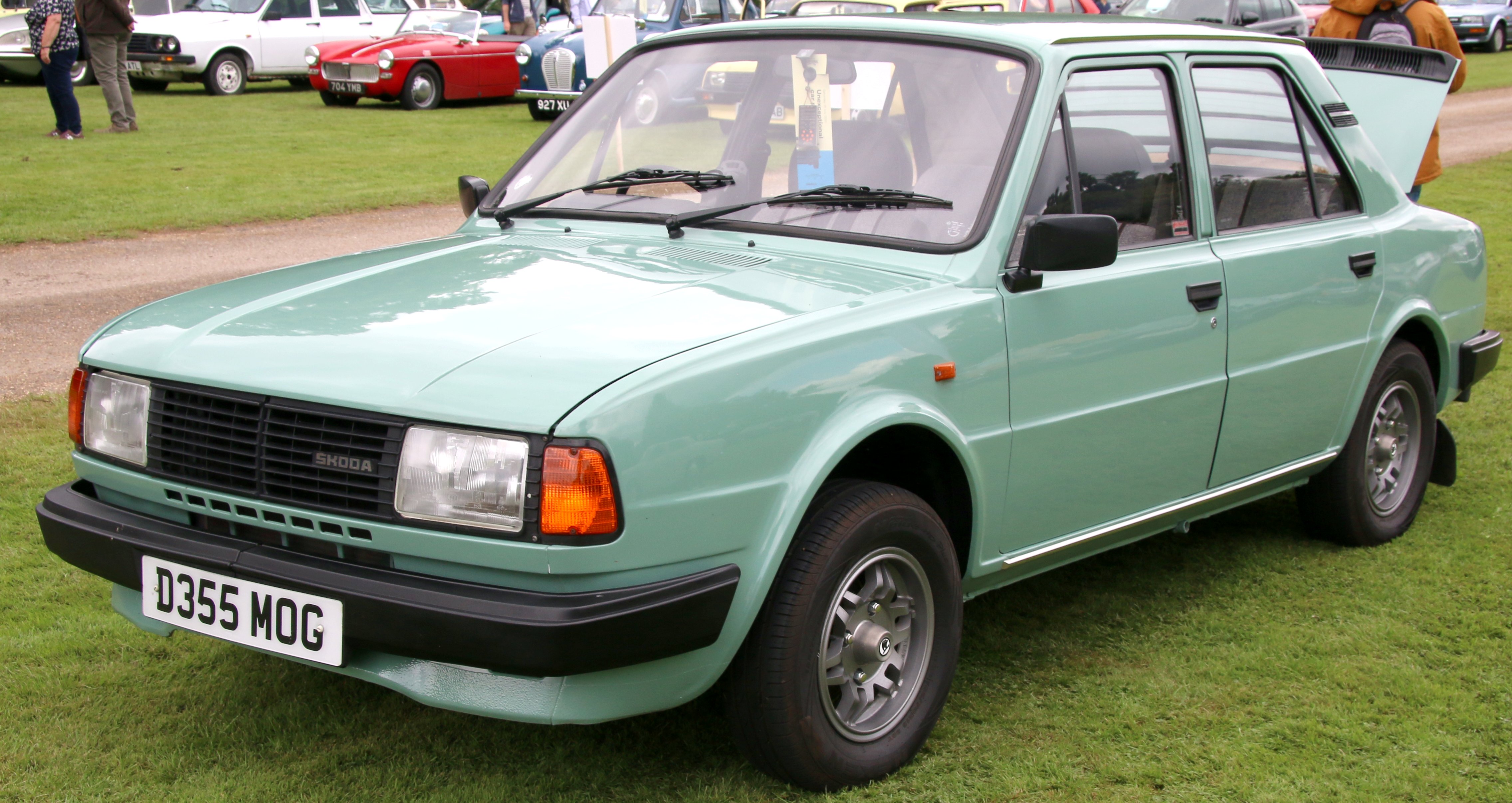 Skoda 120l. Шкода 1986 года. Skoda 120 1990s.