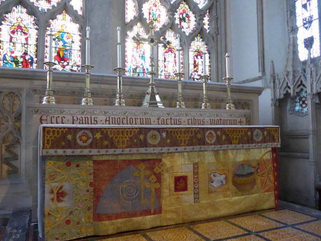 File:Dorchester Abbey, altar (1) - geograph.org.uk - 3980366.jpg