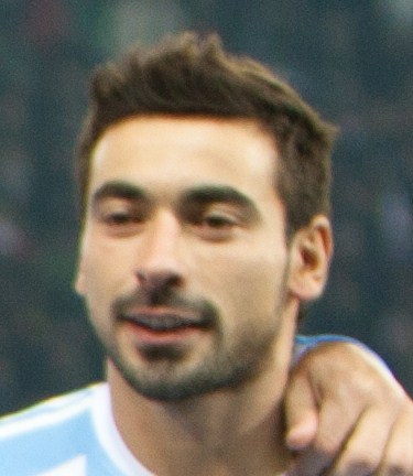 File:Ezequiel Lavezzi - 2011.jpg