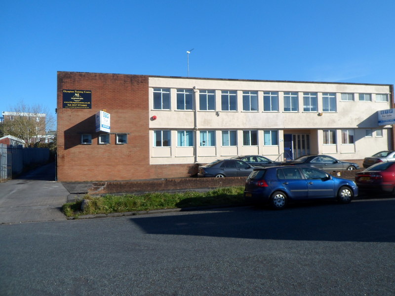 File:Former training centre to let, Brislington, Bristol - geograph.org.uk - 3504970.jpg