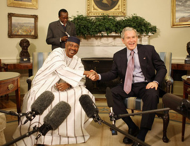 File:George Bush and Amadou Toumani Toure.jpg