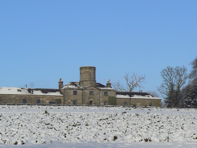 File:Lainshaw Mains Farm - geograph.org.uk - 1632519.jpg