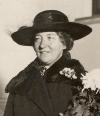 File:Mathilde Malling Hauschultz (6197053347)-crop.jpg