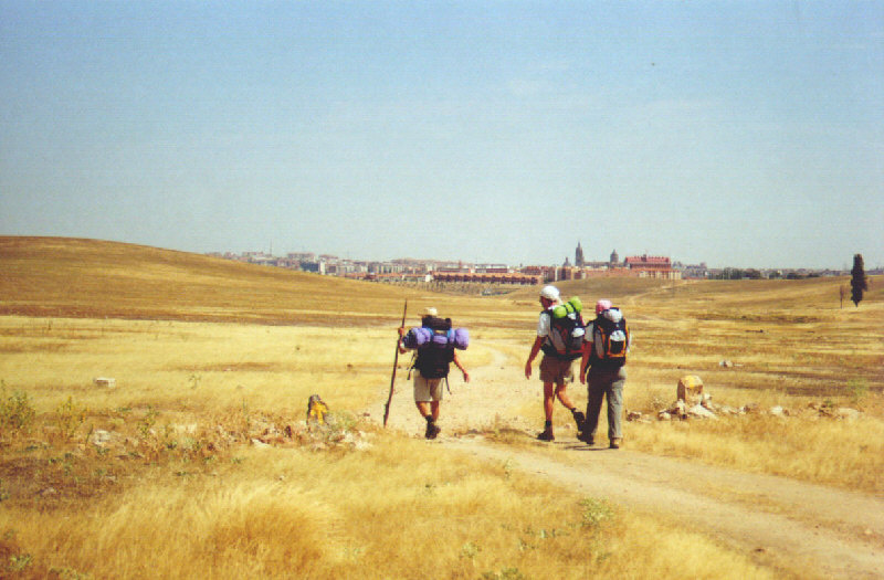 File:Peregrinos llegando a Salamanca.jpg