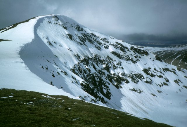 File:Stuchd an Lochain NE face - geograph.org.uk - 1199887.jpg