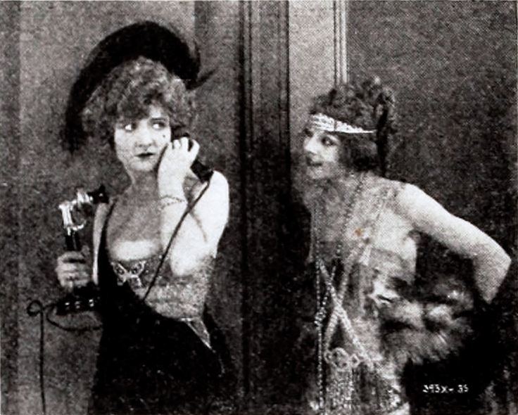 File:The Law and the Woman (1922) - 4.jpg