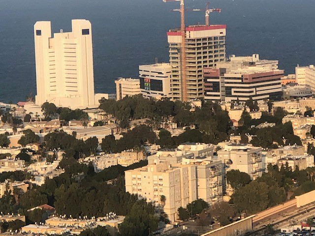 File:The new western campus of Rambam Hospital.jpg