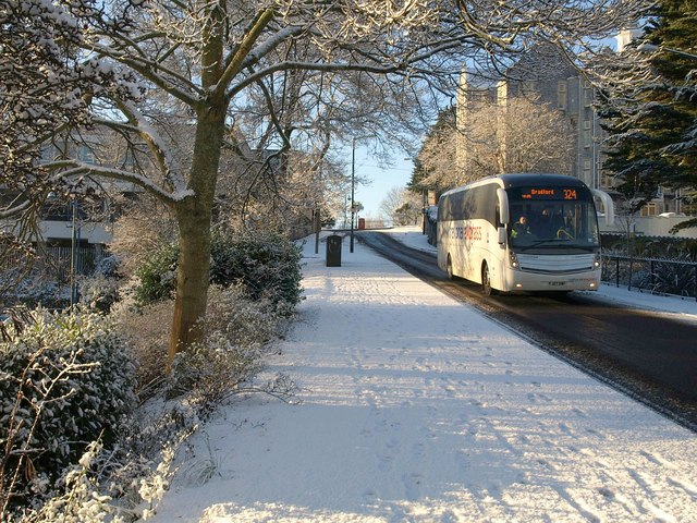 File:Trematon Avenue, Torquay - geograph.org.uk - 2205610.jpg