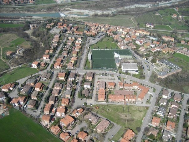 File:Veduta aerea san michele alto.jpg