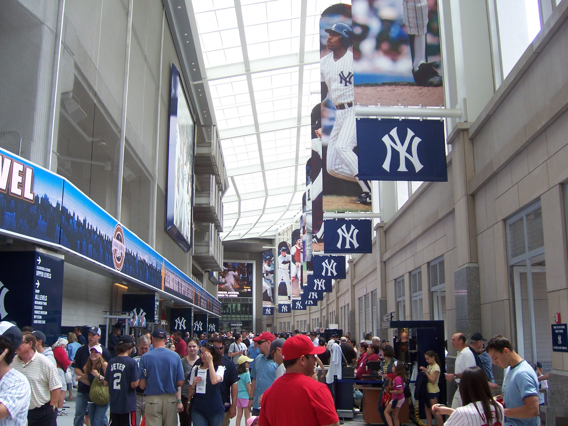 Monument Park (Yankee Stadium) - Wikipedia