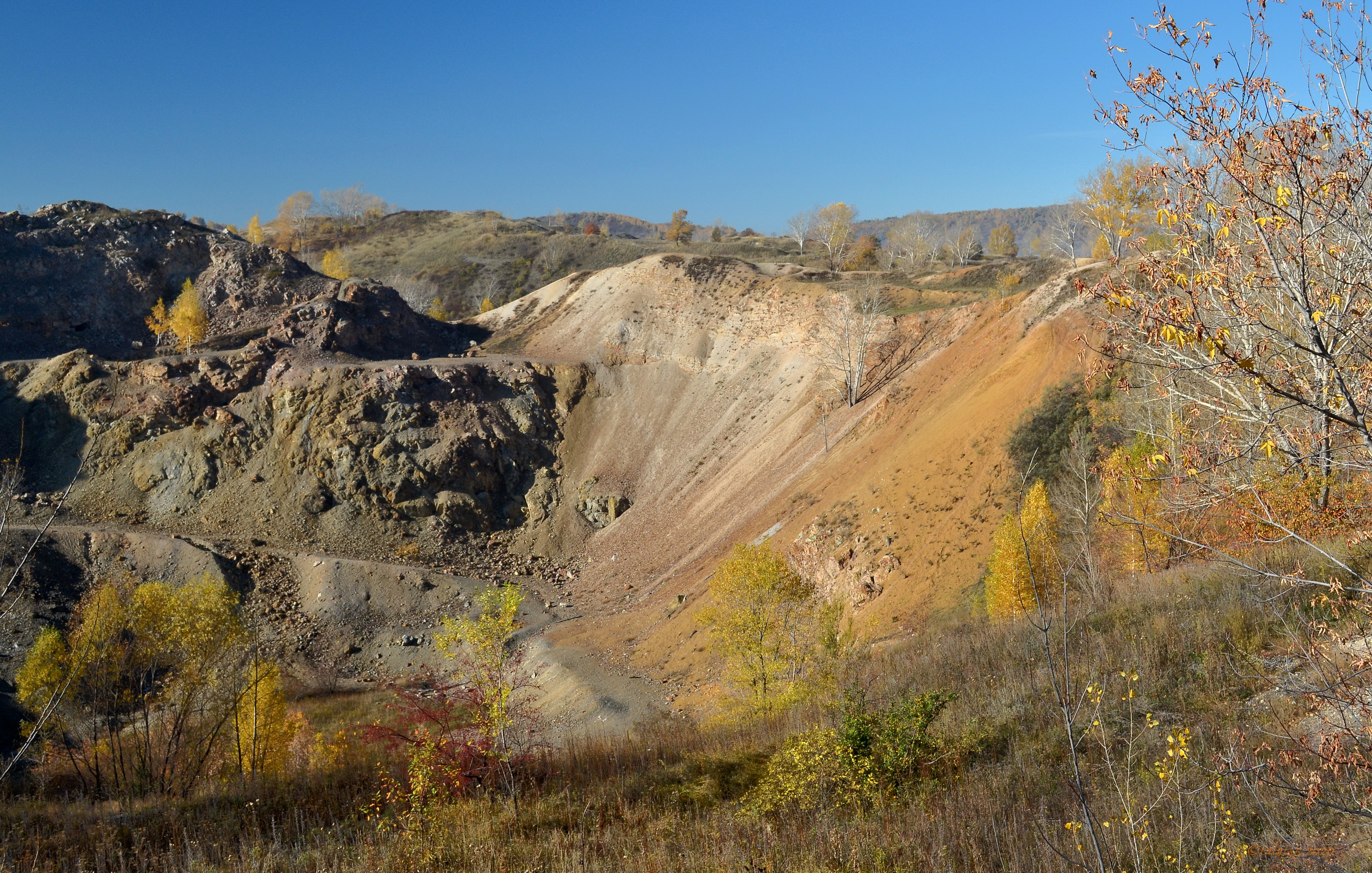 Горы змеиногорск