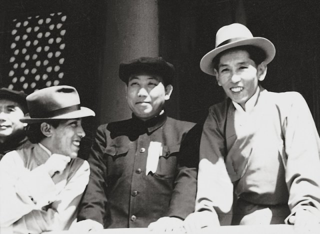 File:1951年的尧西·彭措扎西、詹东·计晋美、阿沛·阿旺晋美.jpg