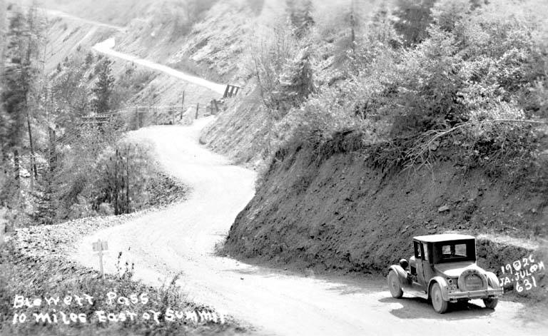 File:Automobile on Blewett Pass, Washington, 1926 (TRANSPORT 110).jpg