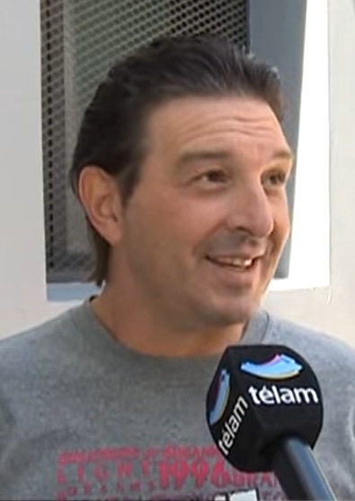 File:Damian De Santo - Entrevista Télam (3) (cropped).jpg