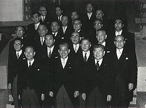 <span class="mw-page-title-main">Third Satō Cabinet</span> Cabinet of Japan (1970–1971)