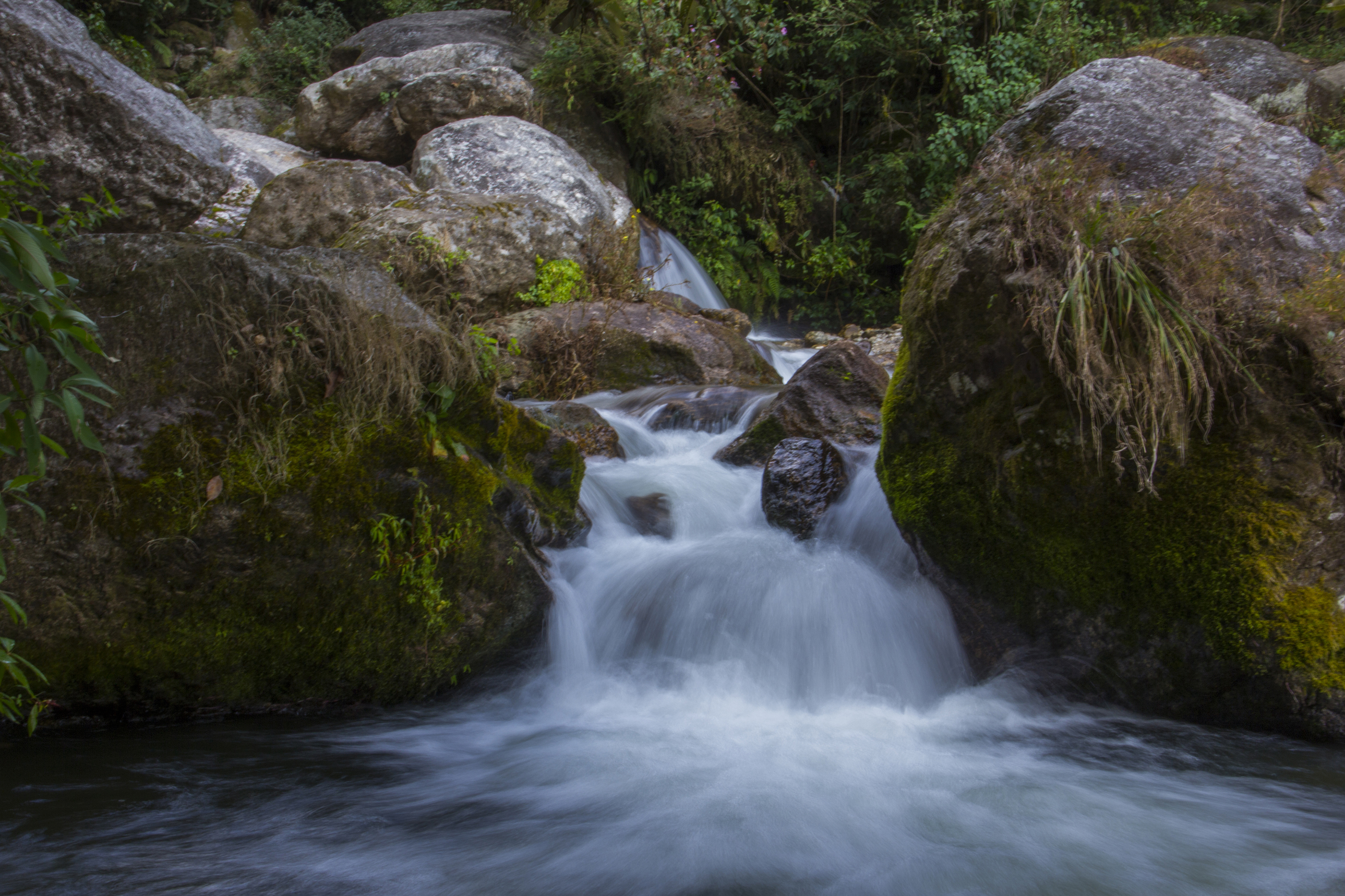 Flowing water перевод