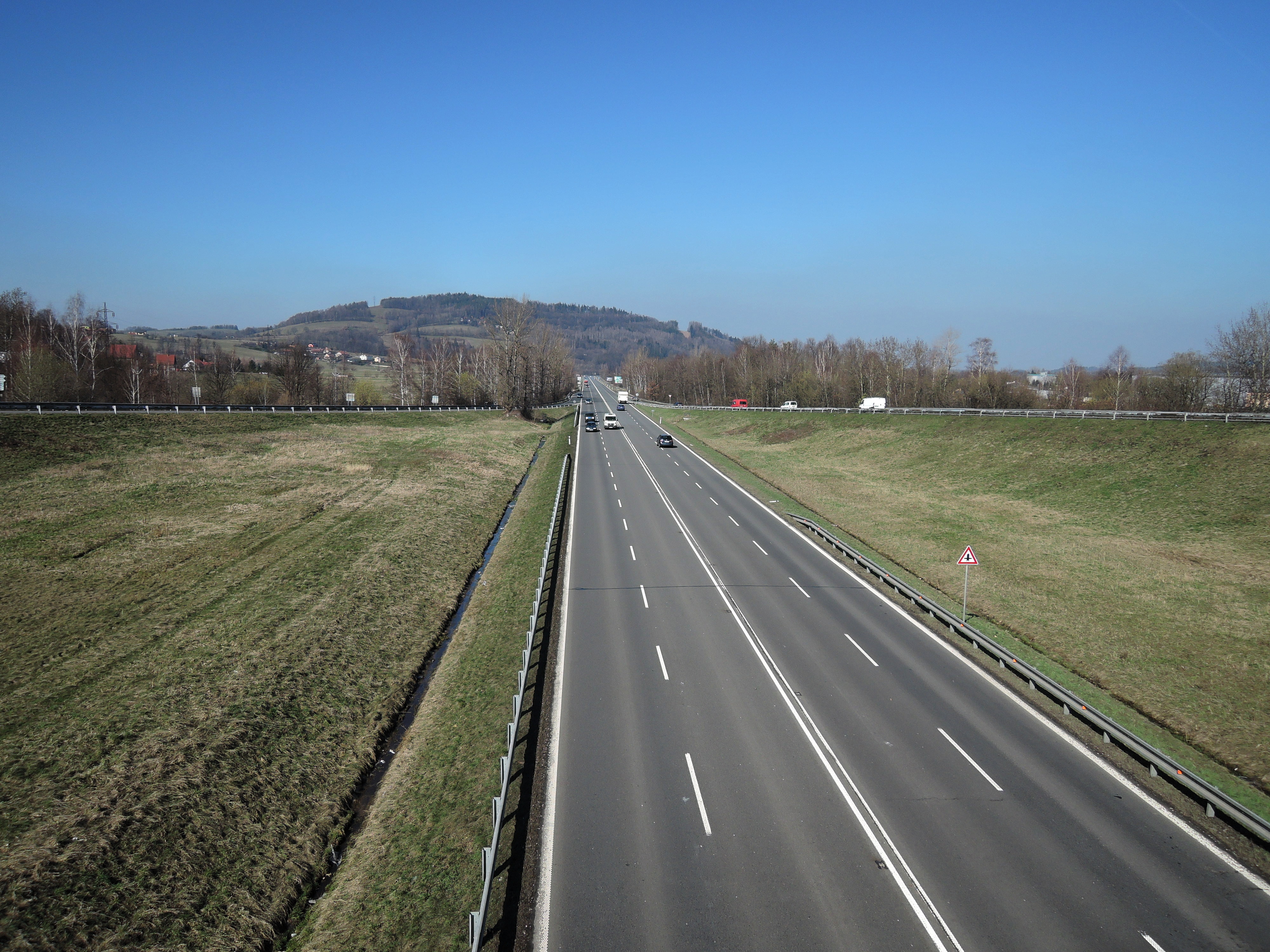 Четырёхполосная дорога. Шоссе первой категории. Р-56 дорога. Road to 56 тунгестан.