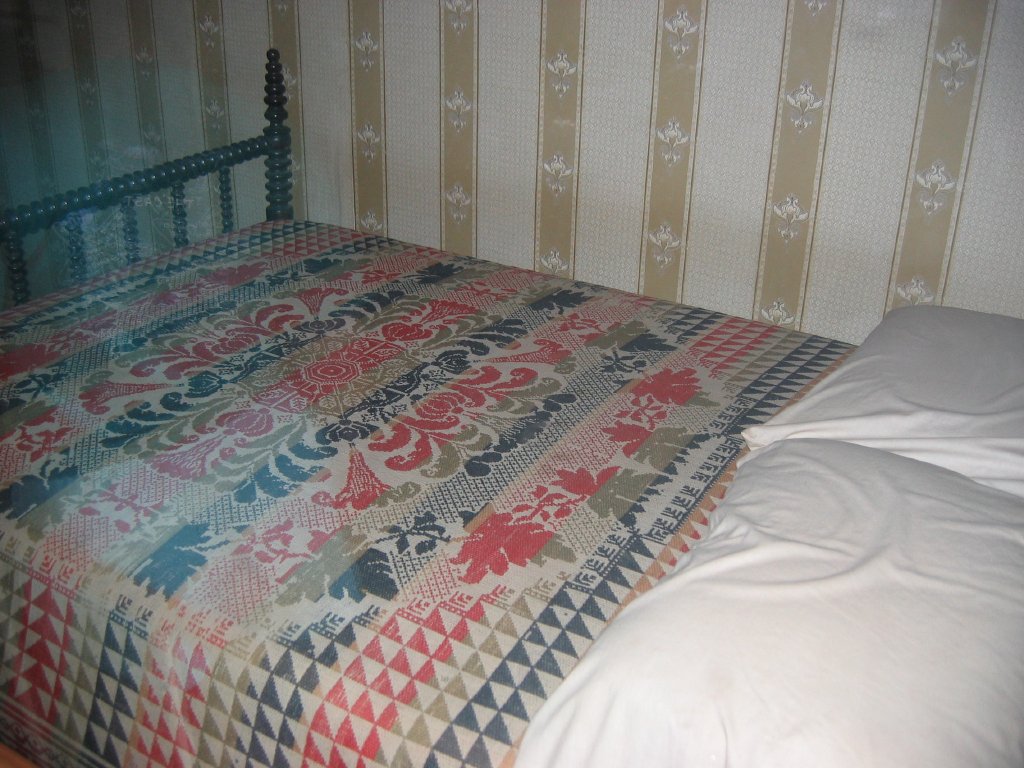Bed sheet - Wikipedia