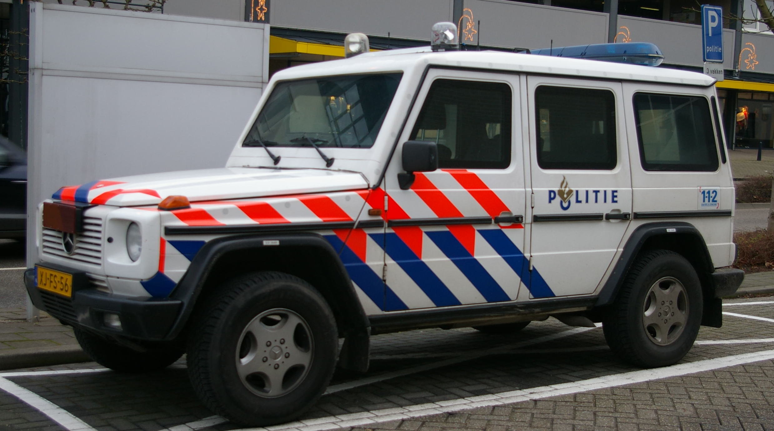 [Image: Mercedes_G_politie_Amsterdam-Amstelland.jpg]