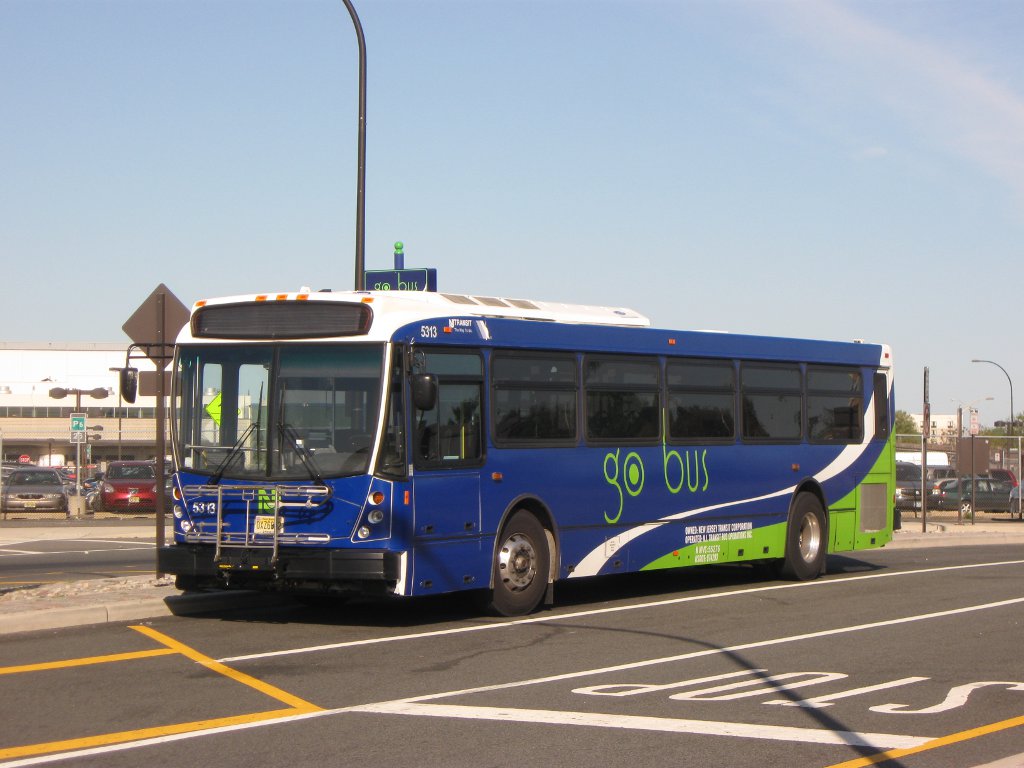 buses from new jersey to boston