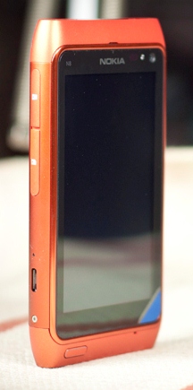 File:Nokia N8 Orange.jpg
