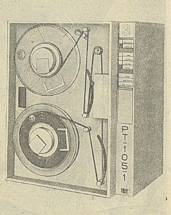 File:PT-105 pamięć taśmowa wolna (I19740708).jpg