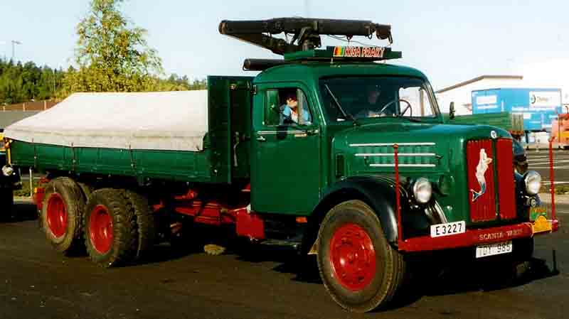 File:Scania-Vabis L5146 Truck 1954.jpg