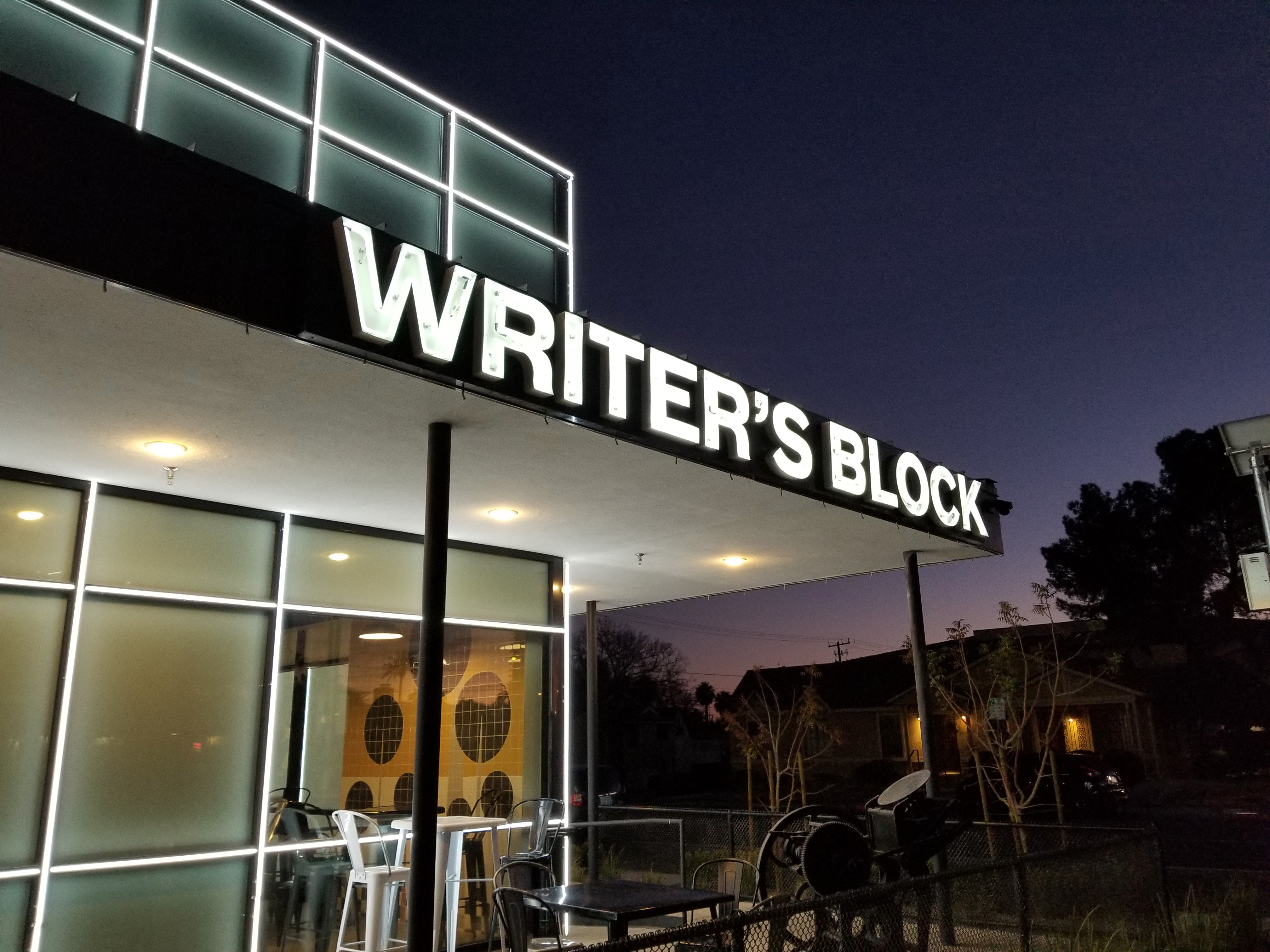 The Writer's Block - Wikipedia