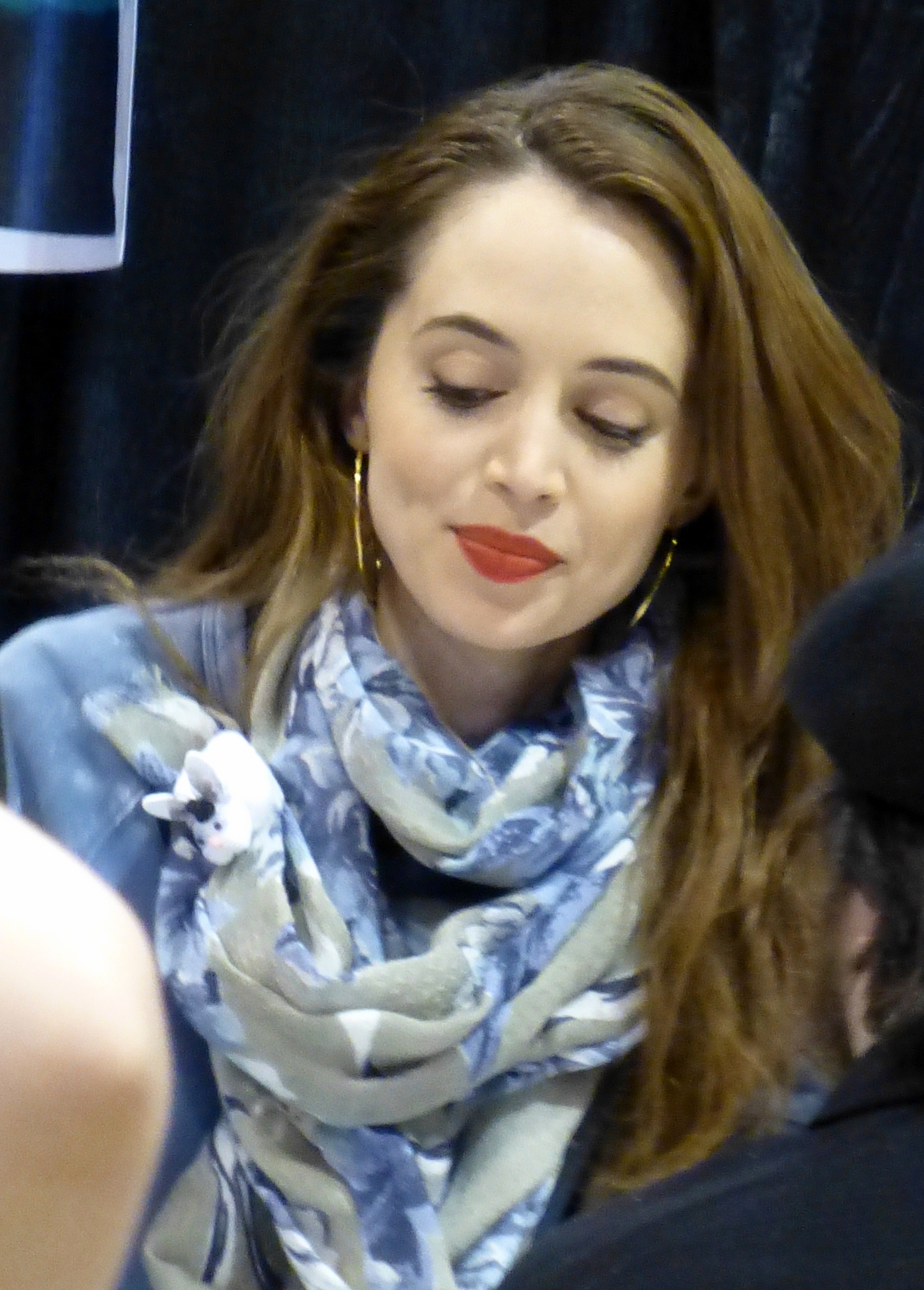 Dushku at Wizard World on April 6, 2014