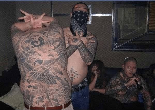 Tattoos in Japan: Why they're so tied to the yakuza - BBC News